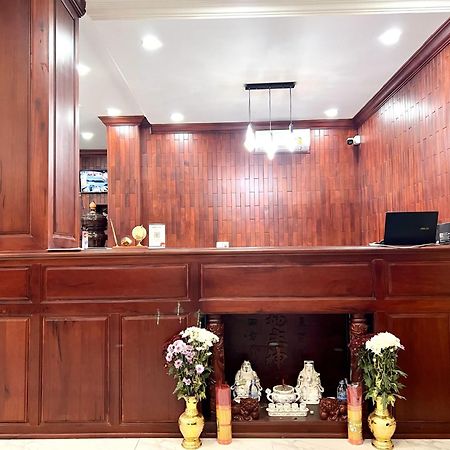 Nyna Villa Guesthouse Кампот Екстериор снимка