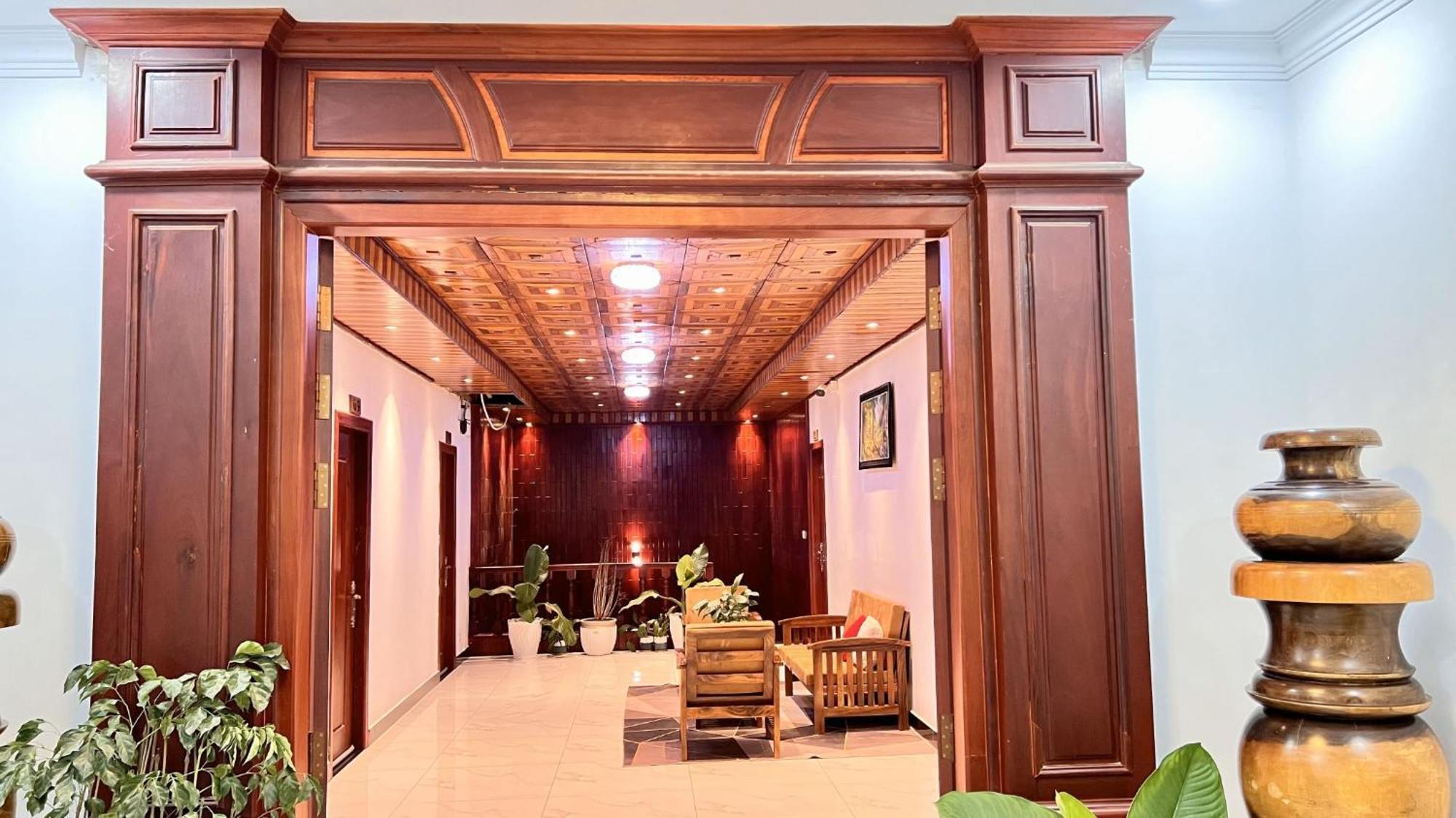 Nyna Villa Guesthouse Кампот Екстериор снимка