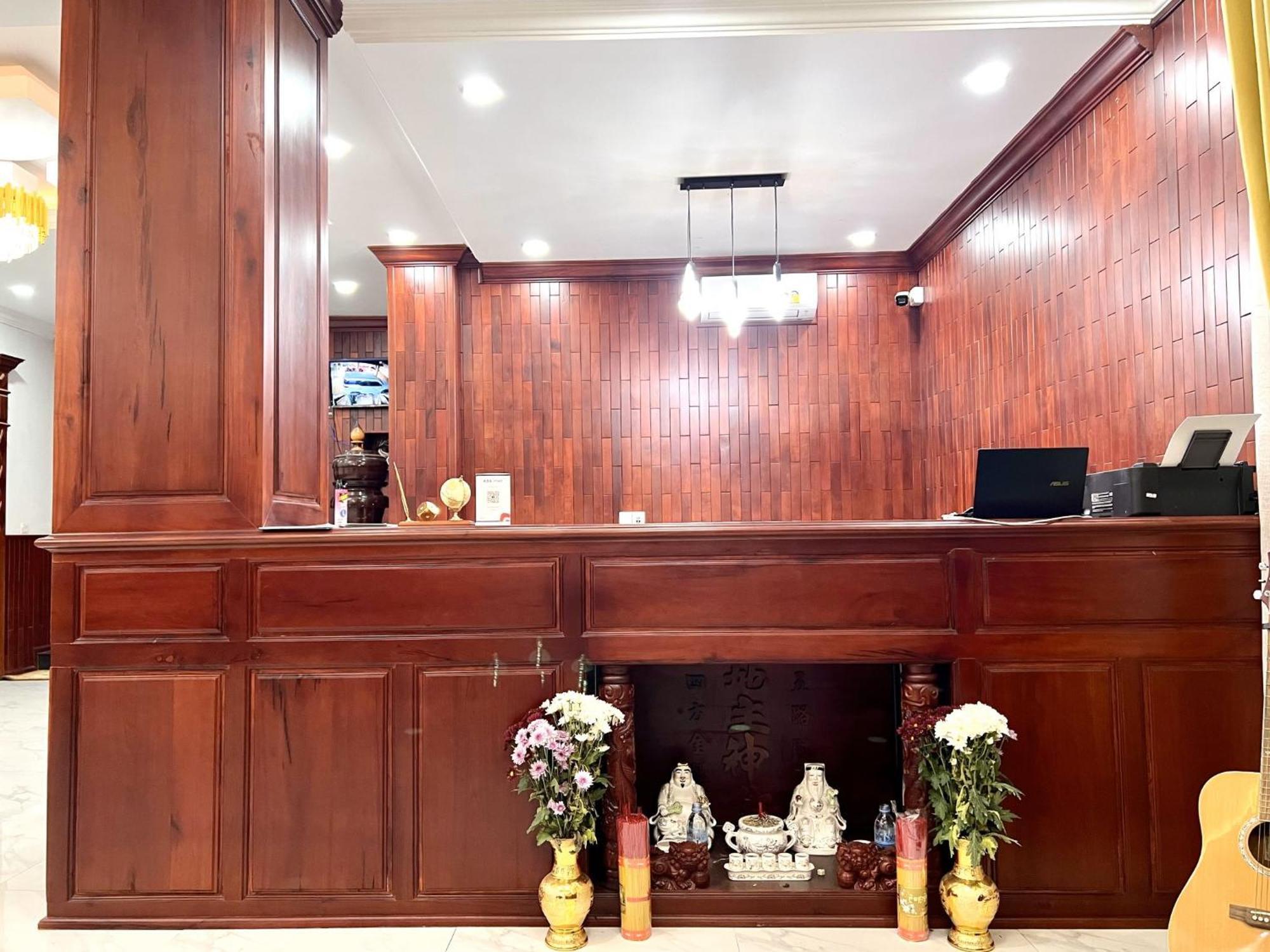 Nyna Villa Guesthouse Кампот Екстериор снимка